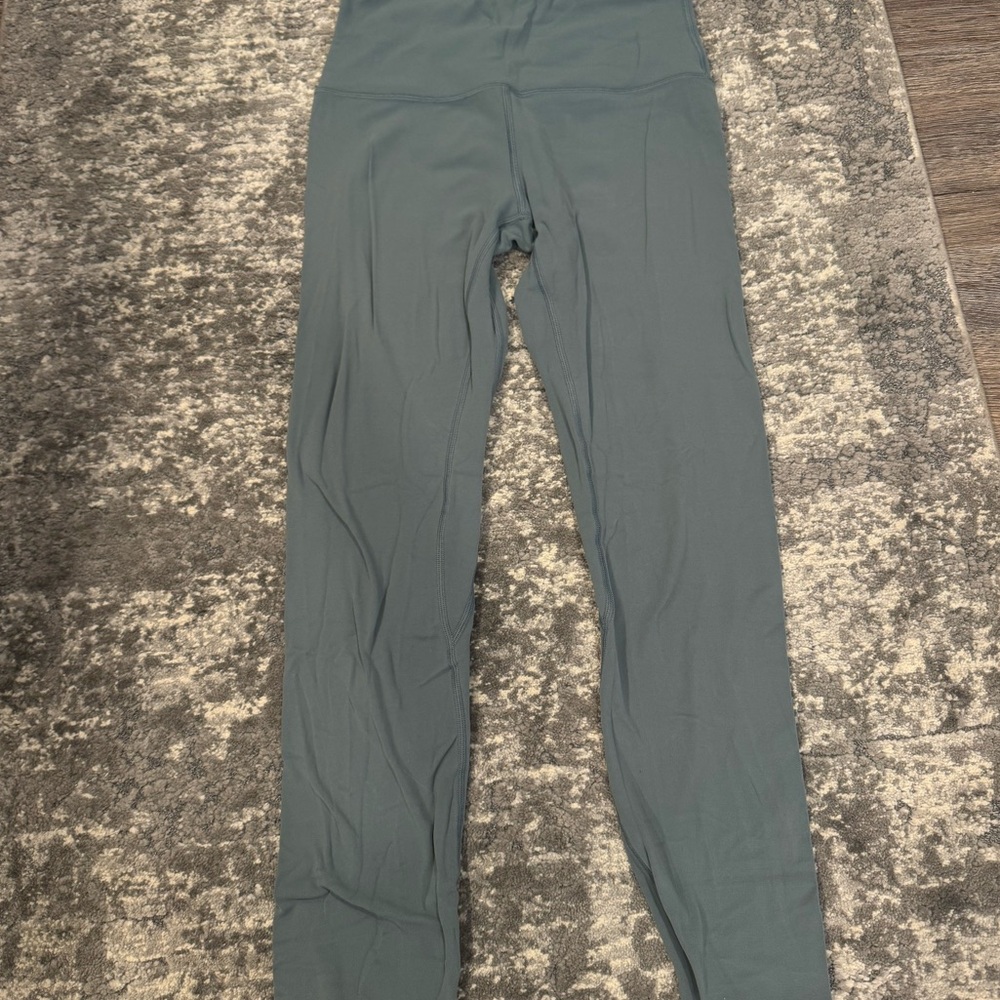 green/grey lulu leggings